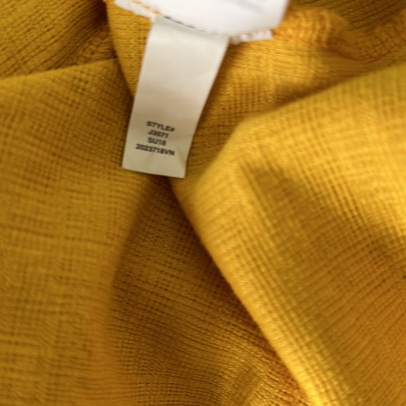 Madewell Off The Shoulder Cropped Tie Front Top in Celestial Gold - XS - Picture 14 of 15